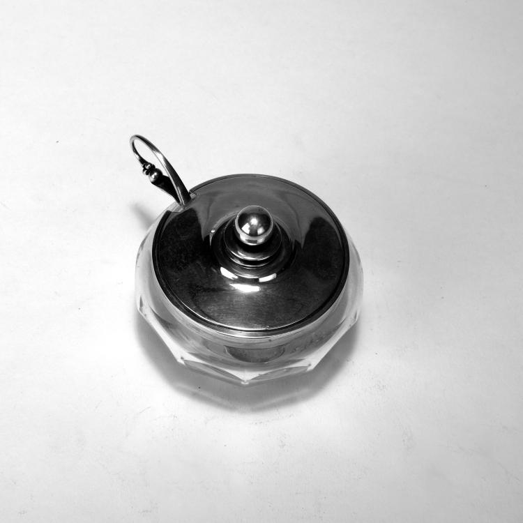 Bild 6 zu Objekt, Kaffeeservice, um 1930, Harald Nielsen, Jensen, Georg, Kopenhagen, 134D 827