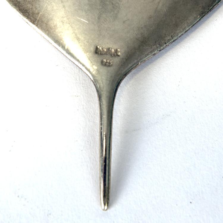 Bild 1 zu Objekt, Anh&auml;nger 'Rochen', um 2001, Paul Wunderlich, Wunderlich, Paul, 134D 928