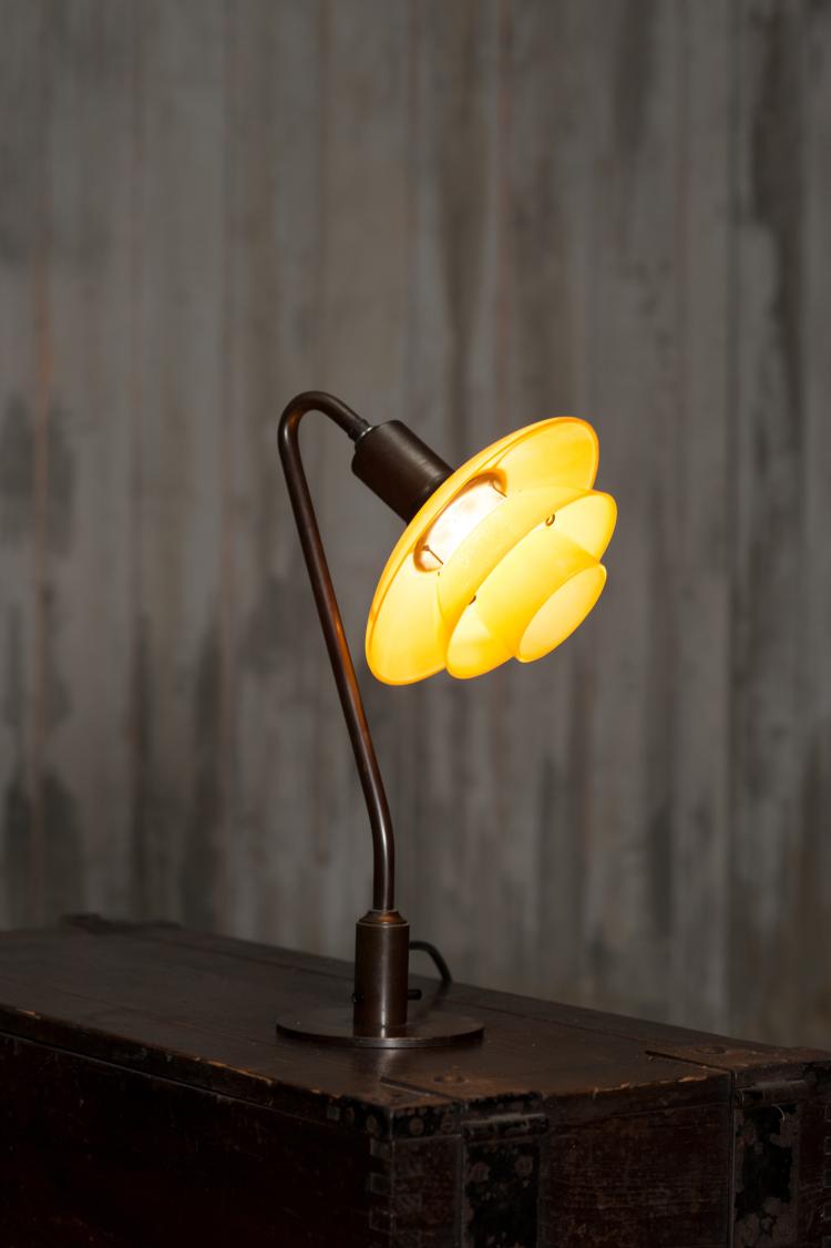 Bild 1 zu Objekt, '2/2' table light, 1931, Poul Henningsen, Poulsen, Louis, Kopenhagen, 134D 778
