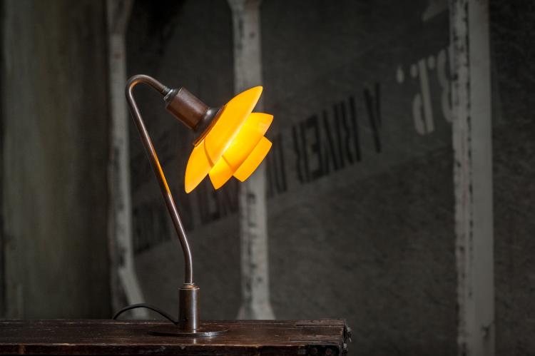 Bild 2 zu Objekt, '2/2' table light, 1931, Poul Henningsen, Poulsen, Louis, Kopenhagen, 134D 778