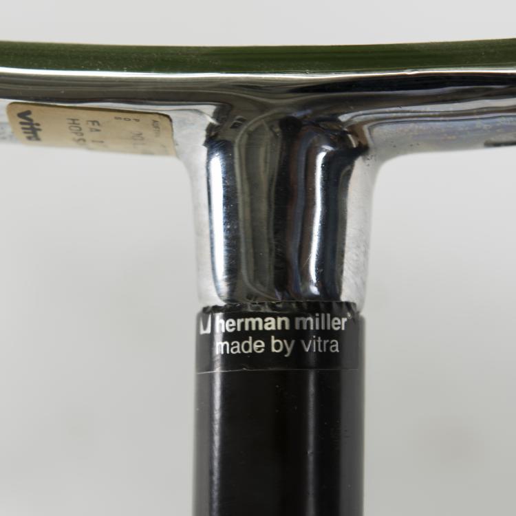 Bild 7 zu Objekt, Armlehnstuhl 'Aluminium Group', 1958, Vitra Design, Weil am Rhein, 134D 904