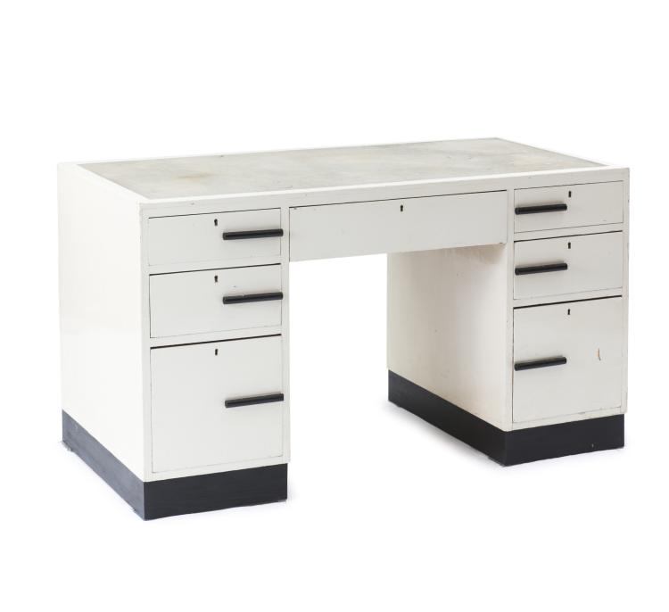 Hauptbild zu Objekt, Writing desk, c1935, Wells Coates, Gane, P. E., Bristol (zugeschrieben), 134D 865
