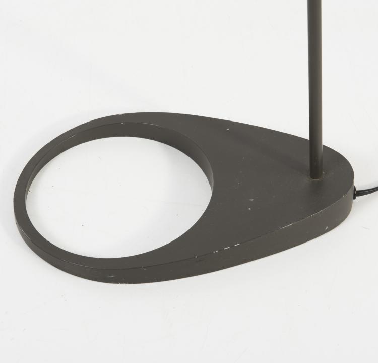 Bild 3 zu Objekt, 'AJ' floor light, 1957, Arne Jacobsen, Poulsen, Louis, Kopenhagen, 134D 901