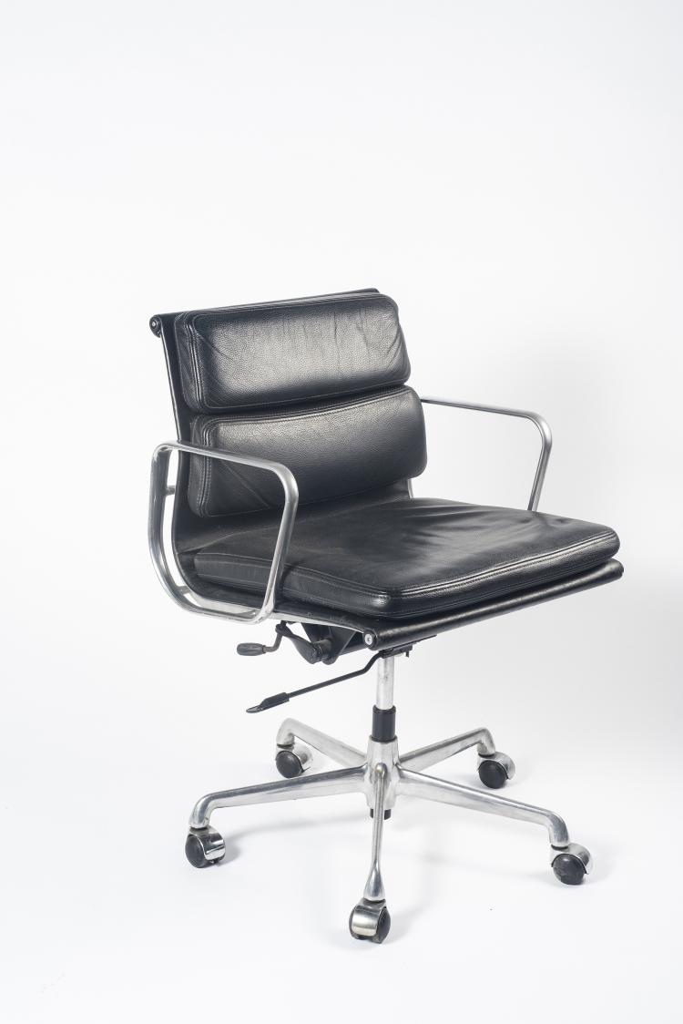 Bild 1 zu Objekt, Schreibtischstuhl 'Soft Pad', 1969, ICF Cadsana, Mailand; Miller, Herman, Zeeland, 134B 480