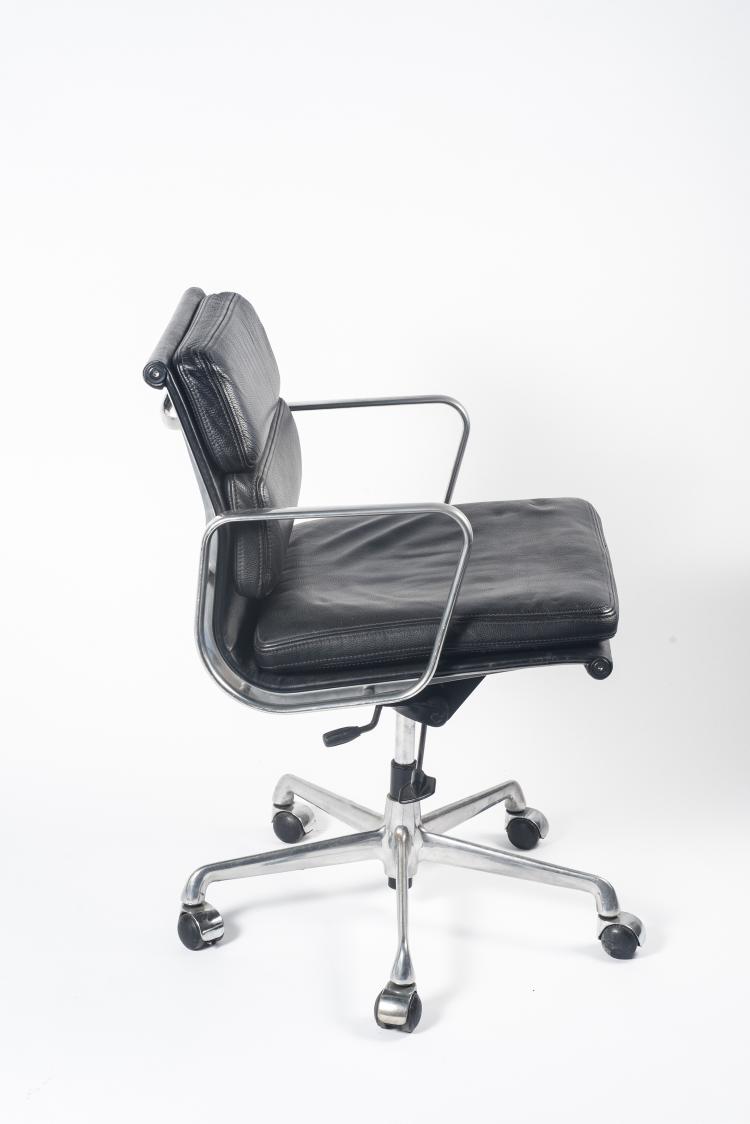 Bild 2 zu Objekt, Schreibtischstuhl 'Soft Pad', 1969, ICF Cadsana, Mailand; Miller, Herman, Zeeland, 134B 480