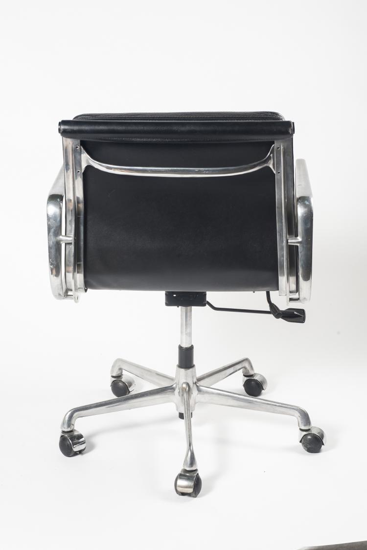 Bild 4 zu Objekt, Schreibtischstuhl 'Soft Pad', 1969, ICF Cadsana, Mailand; Miller, Herman, Zeeland, 134B 480