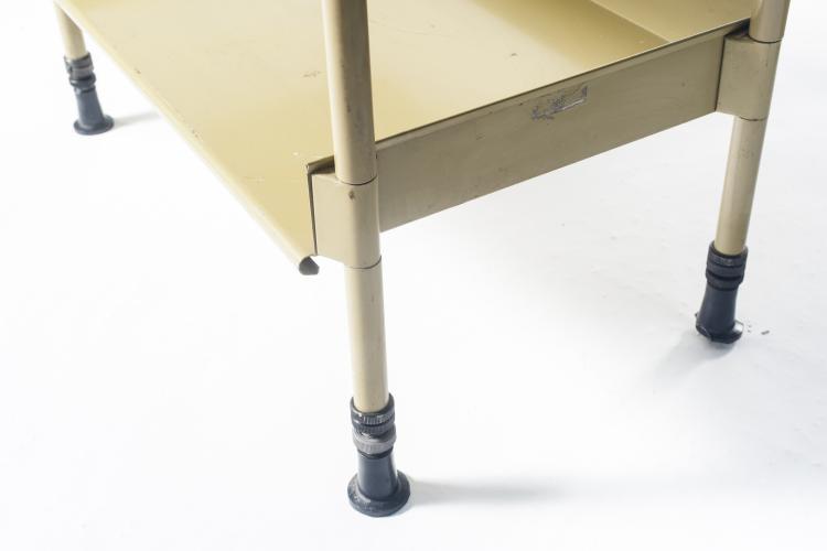 Bild 2 zu Objekt, 'Spazio' shelf, 1959, Studio B.B.P.R., Olivetti, Ivrea, 134A 109