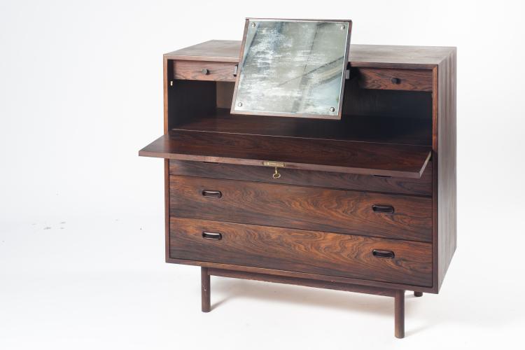 Bild 4 zu Objekt, Dresser / secretary, 1952, S&oslash;borg M&oslash;bler, Kopenhagen, 134B 342