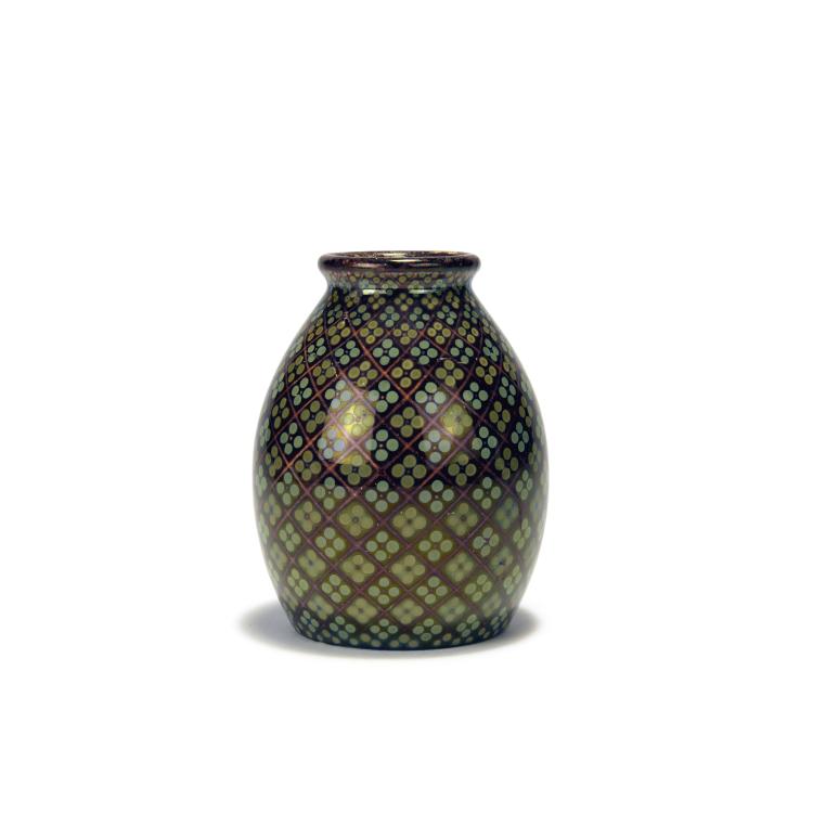 Hauptbild zu Objekt, Kleine Vase, um 1910, Zsolnay, P&eacute;cs, 135 592