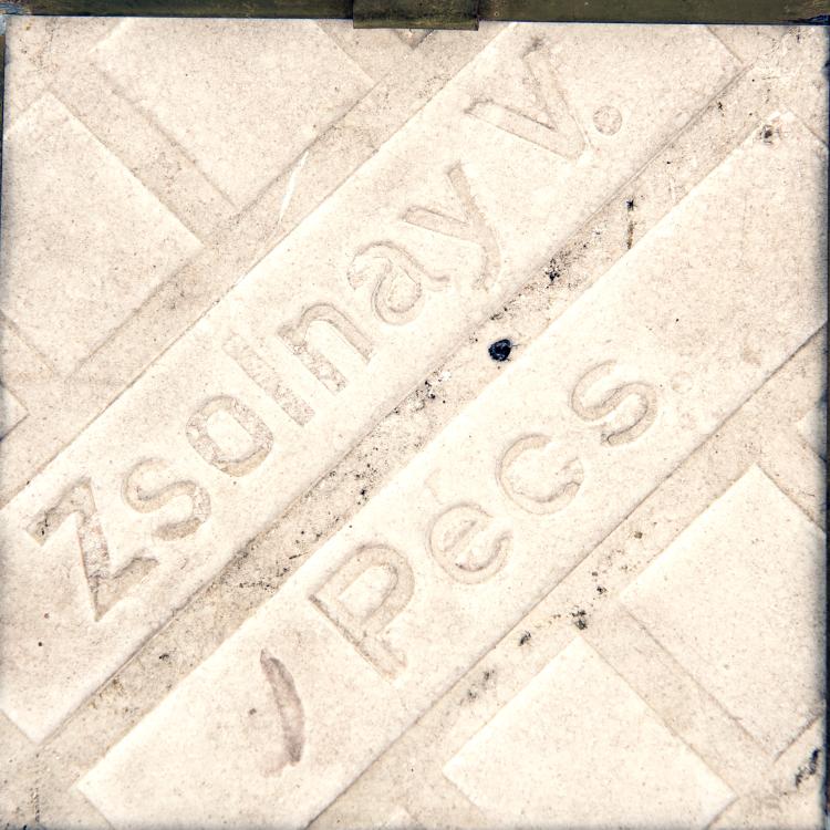 Bild 1 zu Objekt, Fliese, um 1900, Zsolnay, P&eacute;cs, 135 593