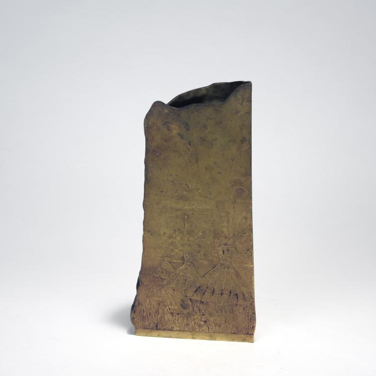 Bild 1 zu Objekt, Symbolist 'La Moisson' vase, c1900, Louchet, Paris, 135 359