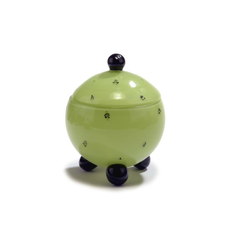 Hauptbild zu Objekt, Deckeldose, 1916, L&ouml;tz Wwe., Klosterm&uuml;hle, 135 296