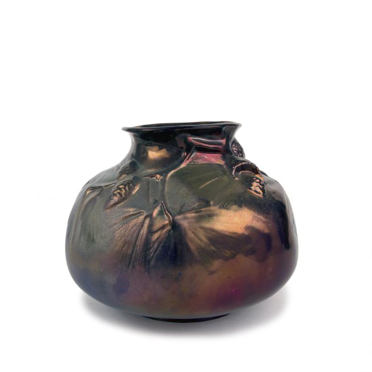 Hauptbild zu Objekt, Vase 'Maronnier', 1920er Jahre, Monti&egrave;res, C&eacute;ramique d'Art de, Amiens, 135 576
