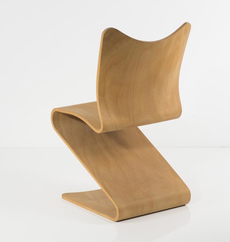 Bild 1 zu Objekt, 'S chair', 1965, Verner Panton, Sommer, A, Pl&uuml;derhausen, f&uuml;r Thonet, Frankenberg, 134B 466