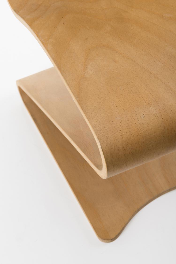 Bild 4 zu Objekt, 'S chair', 1965, Verner Panton, Sommer, A, Pl&uuml;derhausen, f&uuml;r Thonet, Frankenberg, 134B 466