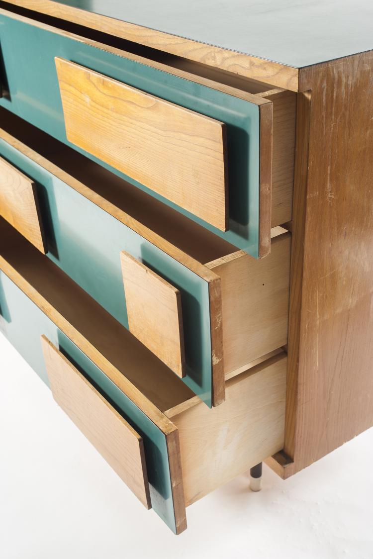 Bild 4 zu Objekt, Kommode aus dem Hotel Parco dei Principi, um 1964, Gio Ponti, Cassina, Mailand, 134A 149