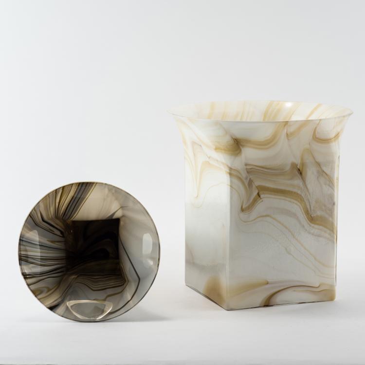 Bild 1 zu Objekt, Zwei Vasen, um 1970, Sergio Asti, Venini & C., Murano, 134C 612