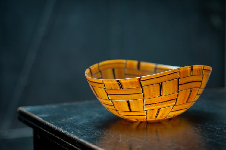 Bild 1 zu Objekt, Schale 'Tessere ambra', 1957, Ercole Barovier, Barovier & Toso, Murano, 134C 655