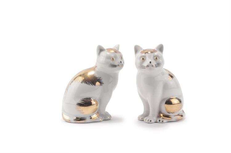 Hauptbild zu Objekt, Two 'Gattini seduti' paperweights, 1960s, Piero Fornasetti, Fornasetti, Mailand, 134A 216