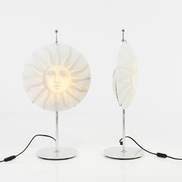 Bild 1 zu Objekt, Two 'Sole' table lights, c1995, Barnaba Fornasetti, Antonangeli Illuminazione, Paderno Dugnano/Mailand; Fornasetti, Mailand, 134A 237