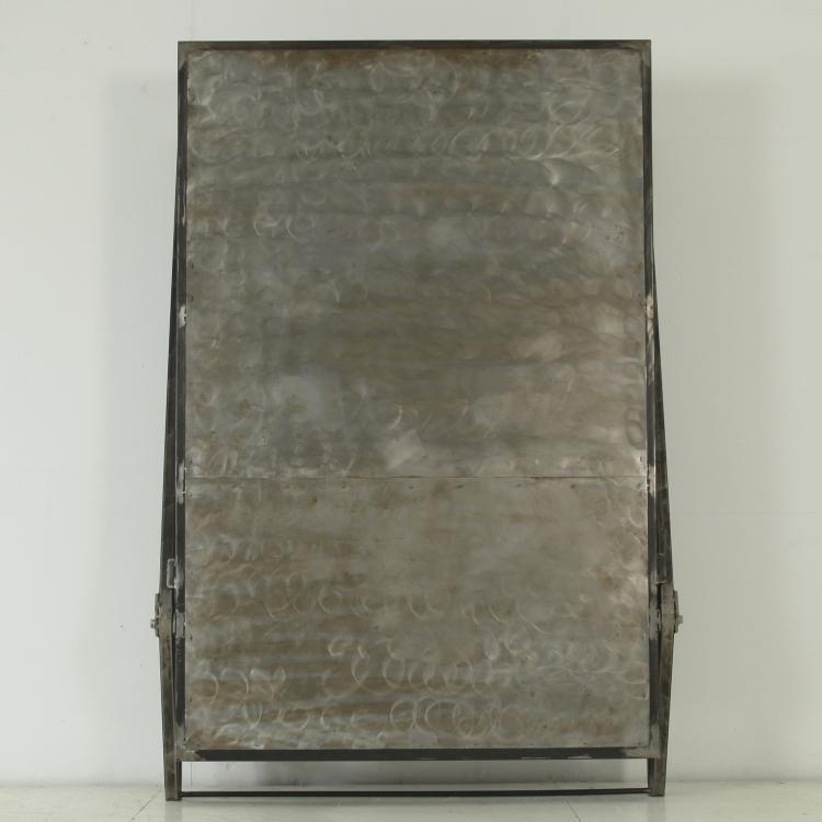 Bild 3 zu Objekt, Fold-away double bed, 1987, Wolfgang Laubersheimer, Pentagon, K&ouml;ln, 136A 198