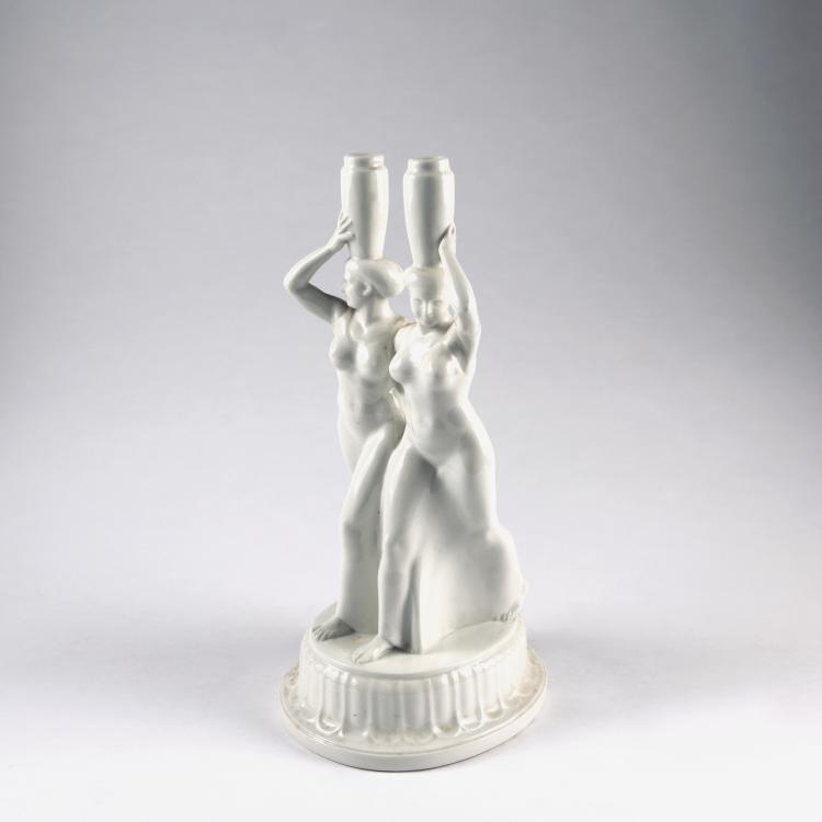 Hauptbild zu Objekt, 'Two Greeks carrying vases' from the 'Wedding Parade', 1910, Adolph Amberg, Berlin, KPM, 135 533