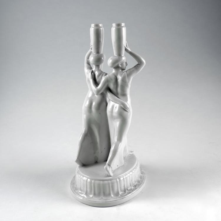 Bild 2 zu Objekt, 'Two Greeks carrying vases' from the 'Wedding Parade', 1910, Adolph Amberg, Berlin, KPM, 135 533