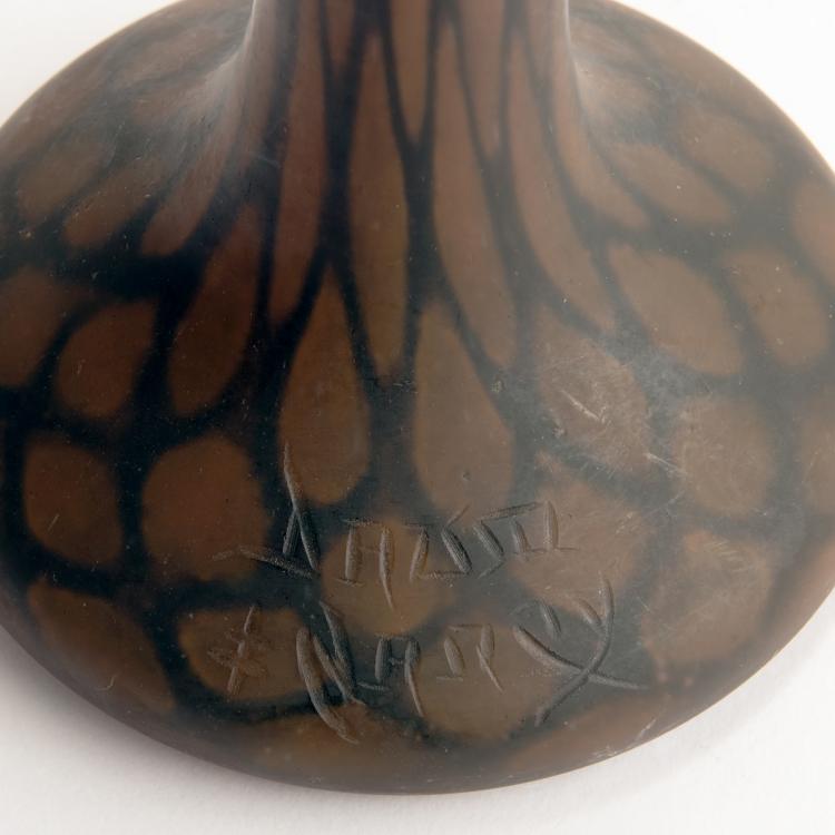 Bild 2 zu Objekt, Intercalaire-Vase, 1910-15, Daum Fr&egrave;res, Nancy, 135 62