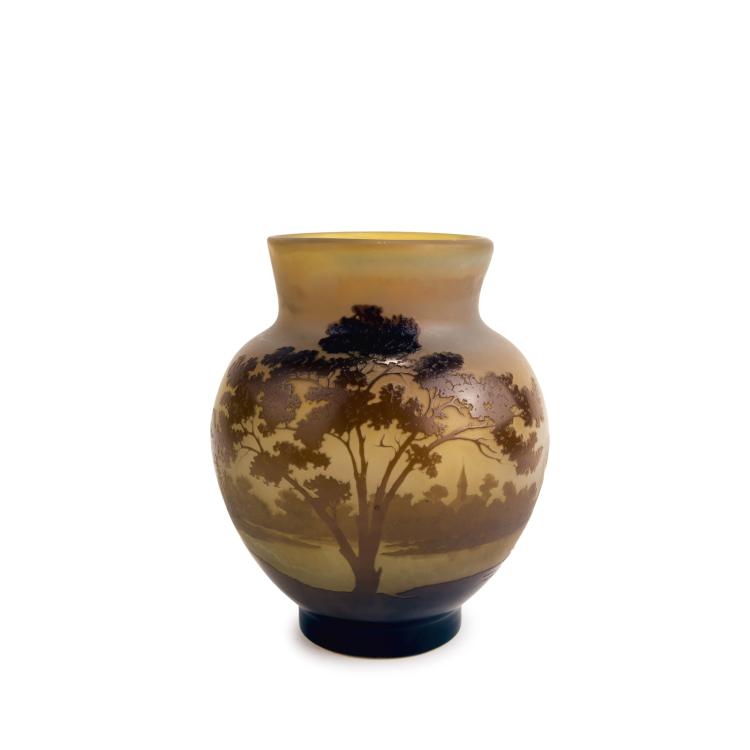 Hauptbild zu Objekt, 'Paysage lacustre' vase, 1905-14, Gall&eacute;, Emile, Nancy, 135 125