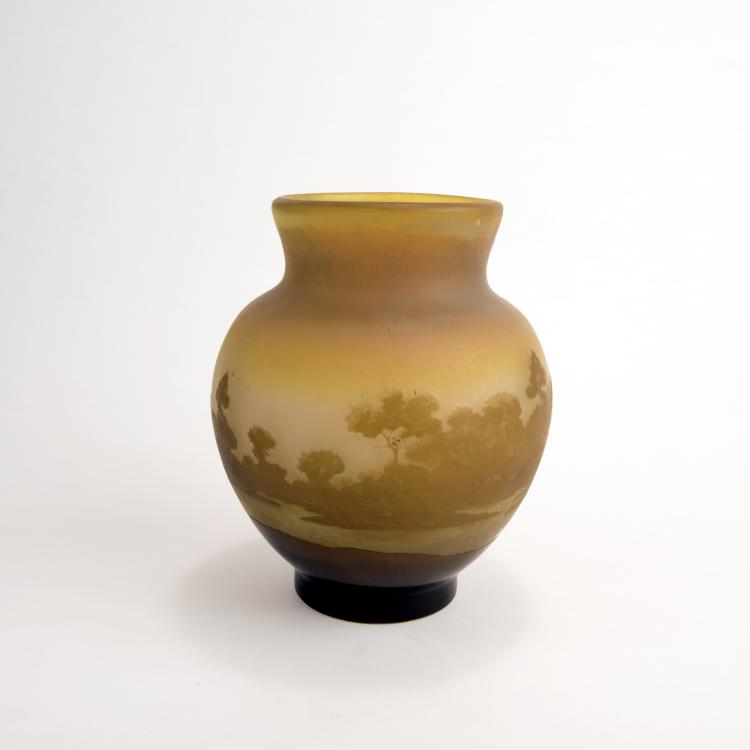 Bild 1 zu Objekt, 'Paysage lacustre' vase, 1905-14, Gall&eacute;, Emile, Nancy, 135 125