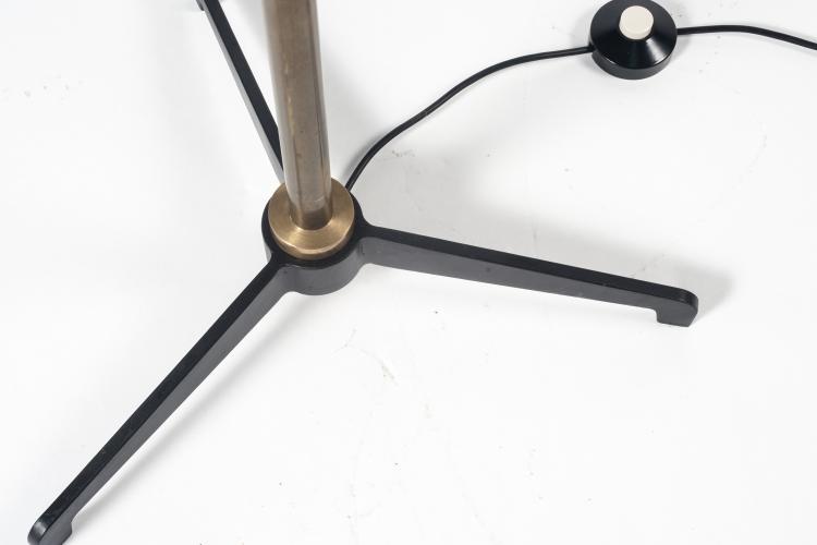 Bild 3 zu Objekt, Floor lamp, c1955, Italien, 134A 77