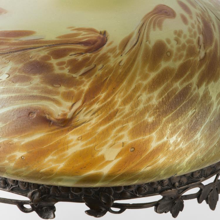 Bild 3 zu Objekt, Gro&szlig;e Tischlampe, ausgef&uuml;hrt von Br&auml;unlich & Langlotz, Berlin, um 1901, Hermann Eichberg, L&ouml;tz Wwe., Klosterm&uuml;hle; Br&auml;unlich & Langlotz, Berlin, 135 248