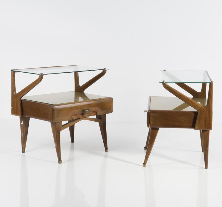 Bild 5 zu Objekt, Two night stands, 1940/50s, Italien<, 134A 9