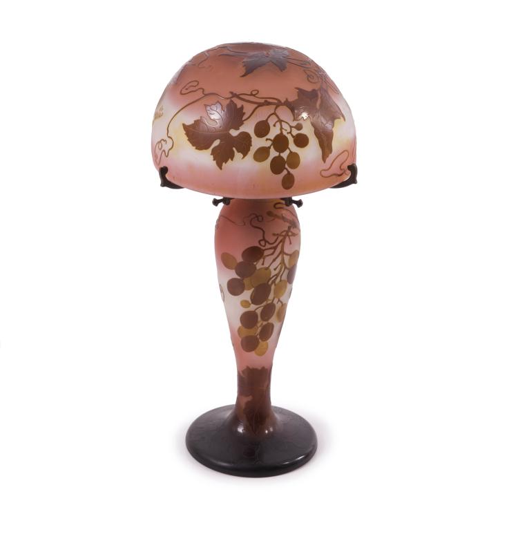 Hauptbild zu Objekt, Tischlampe 'Raisins en automne', 1908-14, Gall&eacute;, Emile, Nancy, 135 147