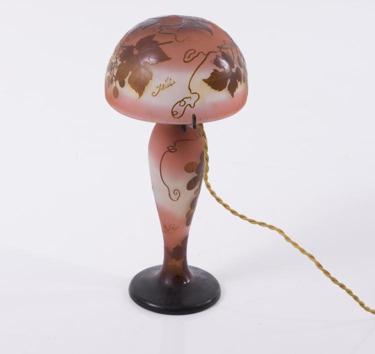 Bild 2 zu Objekt, Tischlampe 'Raisins en automne', 1908-14, Gall&eacute;, Emile, Nancy, 135 147