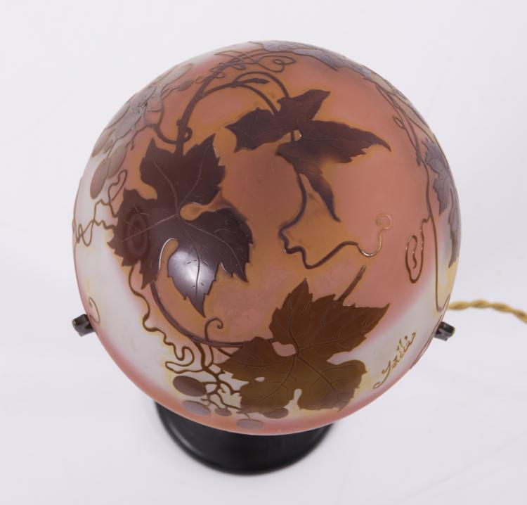 Bild 3 zu Objekt, Tischlampe 'Raisins en automne', 1908-14, Gall&eacute;, Emile, Nancy, 135 147