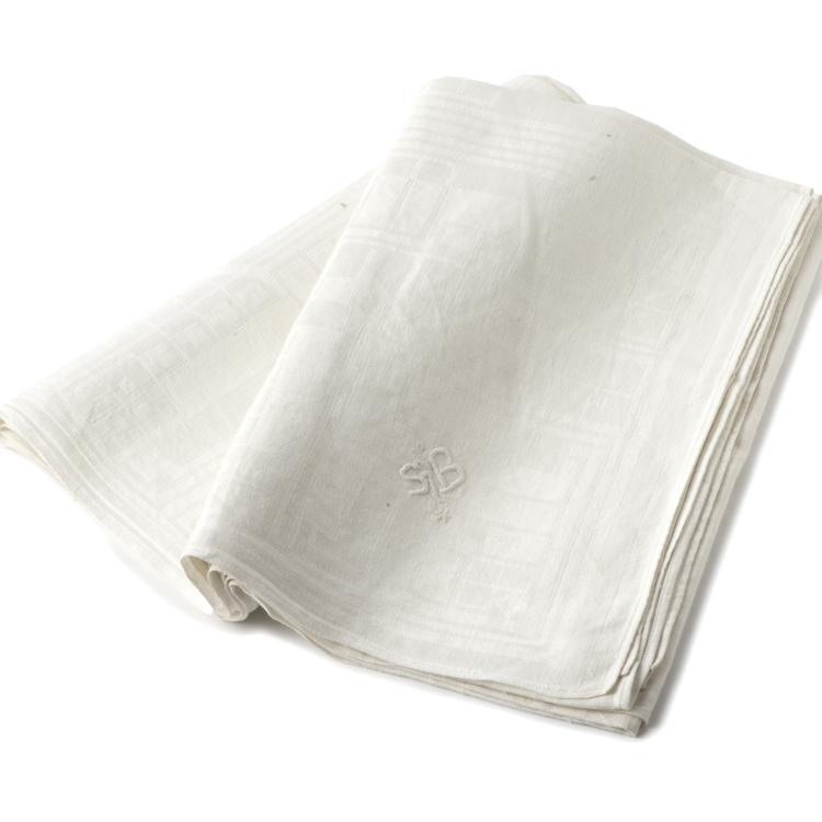 Hauptbild zu Objekt, Tafeltuch, 1904, Peter Behrens, Fr&auml;nkel, S., Neustadt (zugeschrieben), 135 641