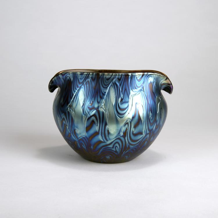 Bild 1 zu Objekt, 'Ph&auml;nomen' vase, c1900, L&ouml;tz Wwe., Klosterm&uuml;hle, 135 265