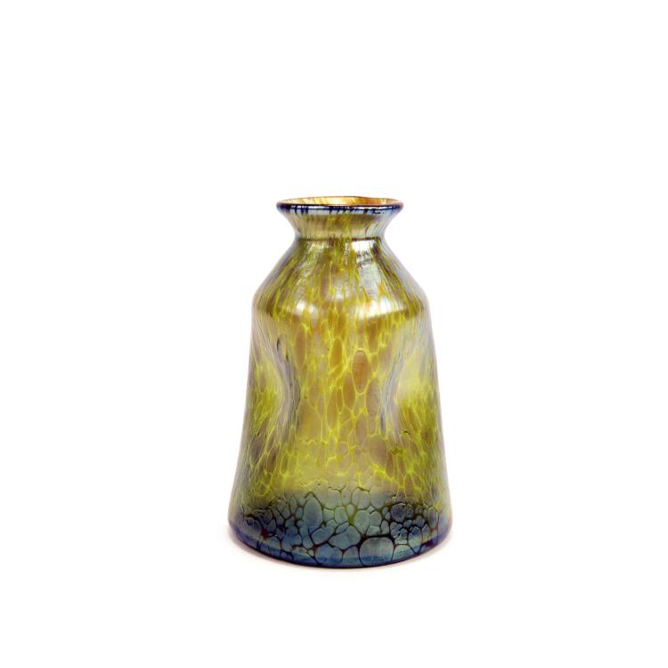 Hauptbild zu Objekt, 'Papillon'-Vase, um 1900, L&ouml;tz Wwe., Klosterm&uuml;hle, 135 266