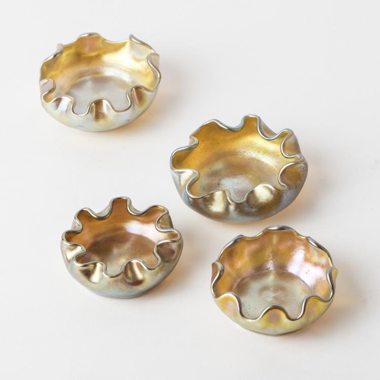 Bild 1 zu Objekt, Vier kleine Sch&auml;lchen, um 1910, Tiffany, L.C., New York, 135 322