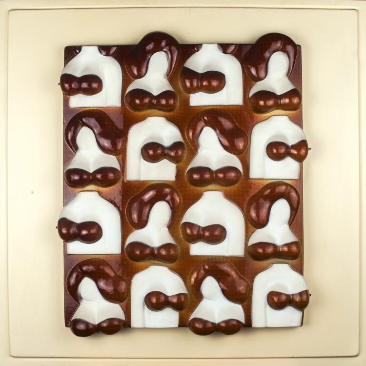 Hauptbild zu Objekt, Untitled (16 women's torsos), 1968, Siegfried Neuenhausen, 136B 90