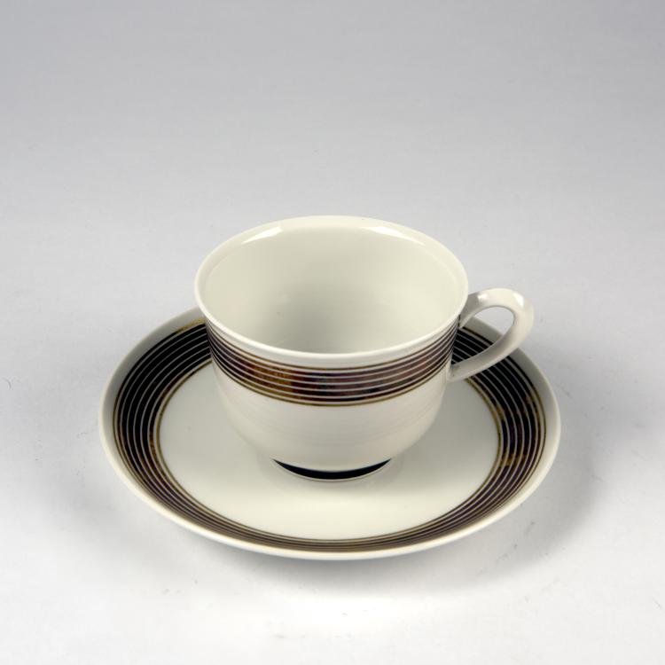 Bild 1 zu Objekt, 'Halle' mocha cup, 1929/30, Berlin, KPM, 135 508