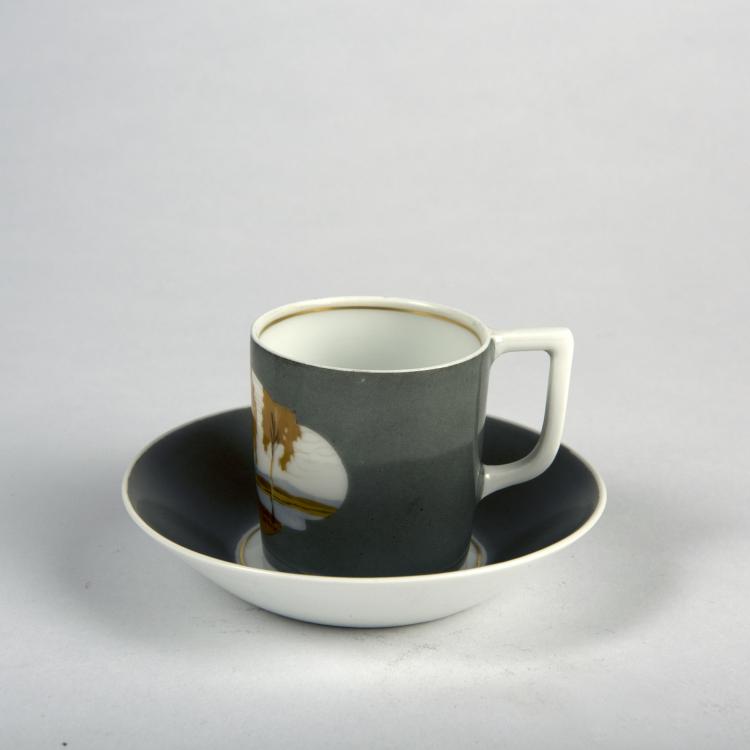 Bild 1 zu Objekt, '65/3a' mocha cup with d&eacute;cor '775', c1906, Rudolf Sieck, Nymphenburg, KPM, 135 520