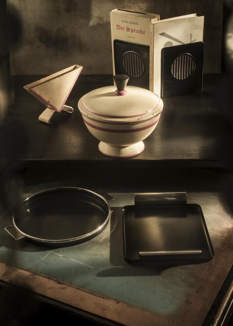 Bild 2 zu Objekt, Zwei Tabletts, 1929-32, Marianne Brandt, Ruppelwerk, Gotha, 136A 25