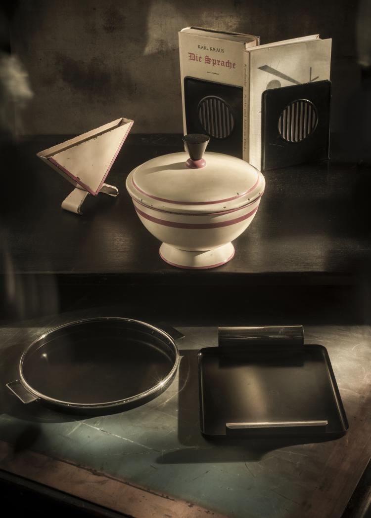 Bild 3 zu Objekt, Zwei Tabletts, 1929-32, Marianne Brandt, Ruppelwerk, Gotha, 136A 25