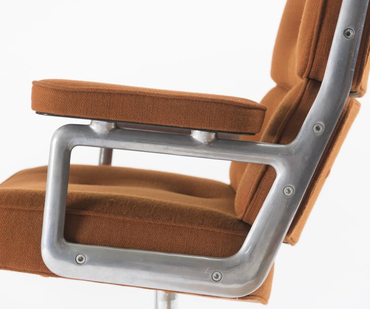 Bild 5 zu Objekt, Two 'Time-Life Executive' chairs, 1960, Herman Miller Inc. Zeeland., 134B 429