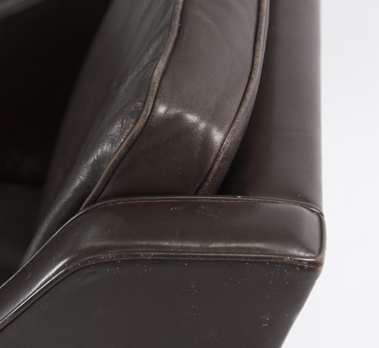 Bild 2 zu Objekt, Zwei Sessel '2213', um 1962, Fredericia Stolefabrik, Fredericia, 134D 915