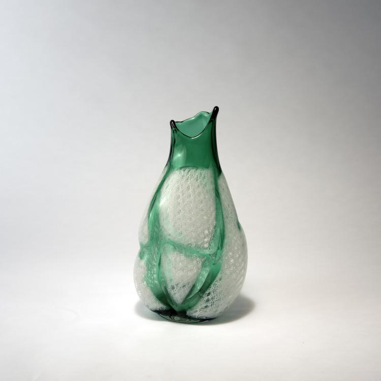 Bild 1 zu Objekt, 'Merletto irregulare' vase, 1952, Seguso, Archimede, Murano, 134C 676