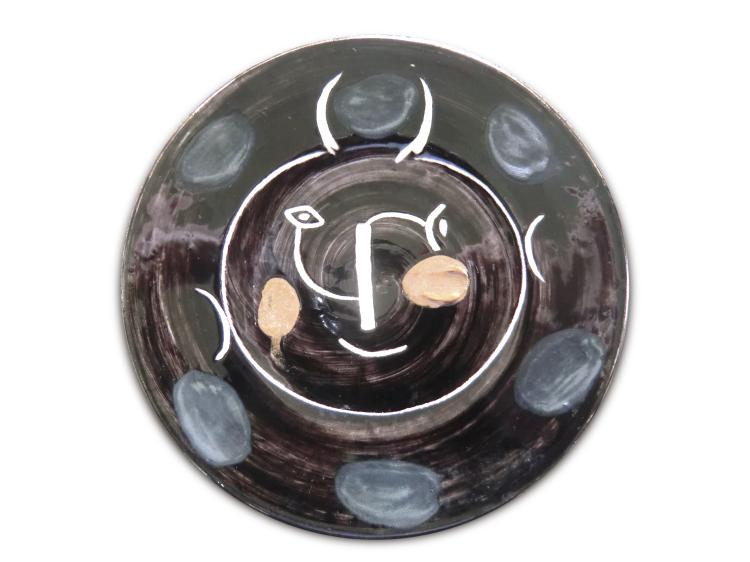 Hauptbild zu Objekt, 'Service Visage Noir', 1948 (Design), Pablo Picasso, 136B 96