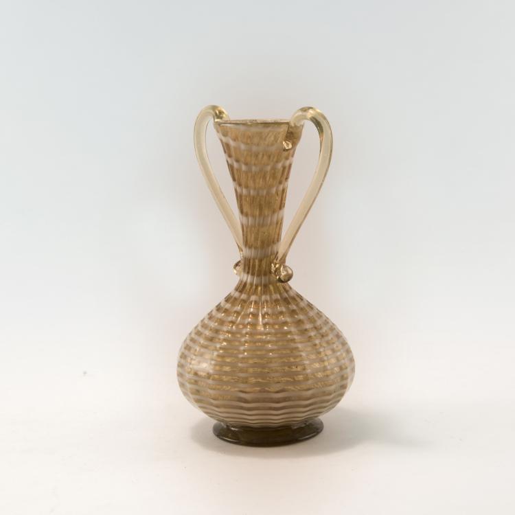 Bild 1 zu Objekt, Henkelvase 'Avventurina', um 1936, Ercole Barovier, Ferro Toso Barovier, Murano, 134C 640